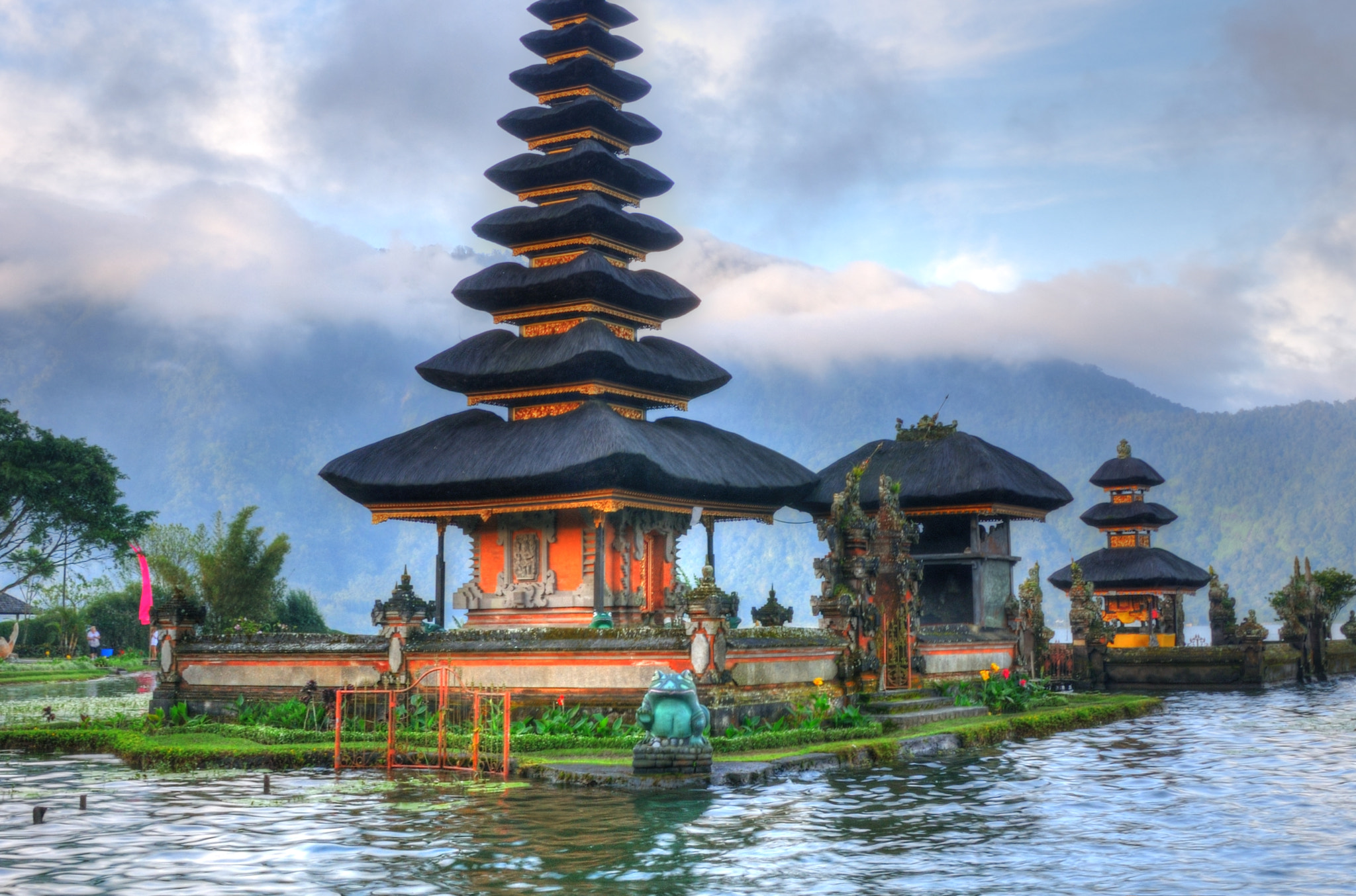 Denpasar Private Tour Barong Dance Bajra Sandhi and Local Market